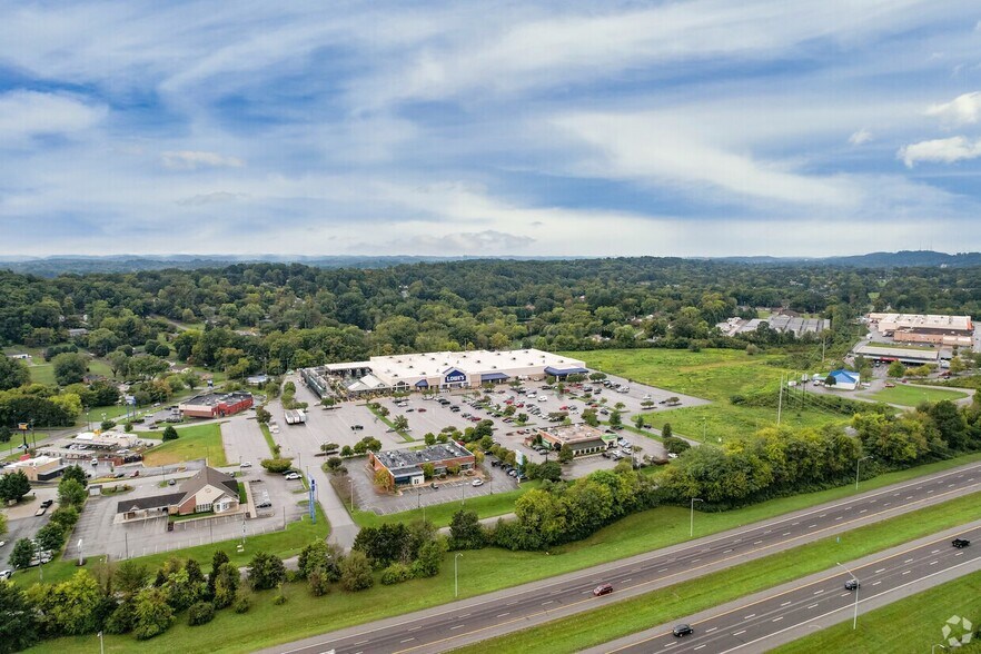 South Mall Road, Knoxville, TN à louer - Autre - Image 2 de 3