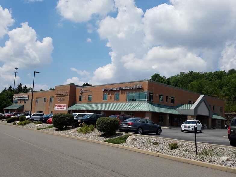 1000 Meade St, Dunmore, PA for lease - Interior Photo - Image 2 of 52