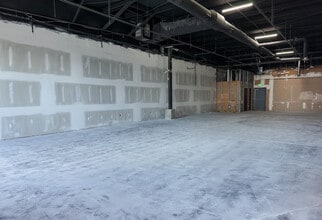 3509-3517 W 57th St, Sioux Falls, SD for lease Interior Photo- Image 2 of 5