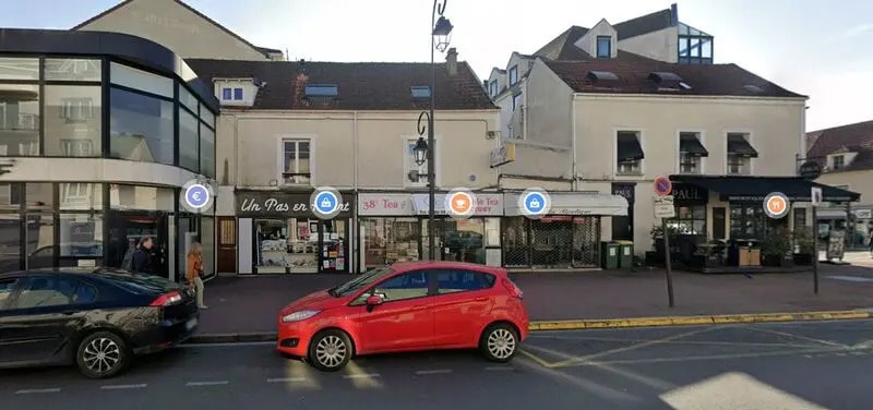 Retail in Antony for lease - Building Photo - Image 1 of 2