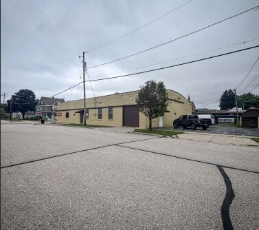 318 E Main St, Waterford, WI à vendre - Photo du bâtiment - Image 2 de 6