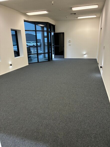 2640-2650 River Ave, Rosemead, CA à louer - Photo intérieure - Image 3 de 7