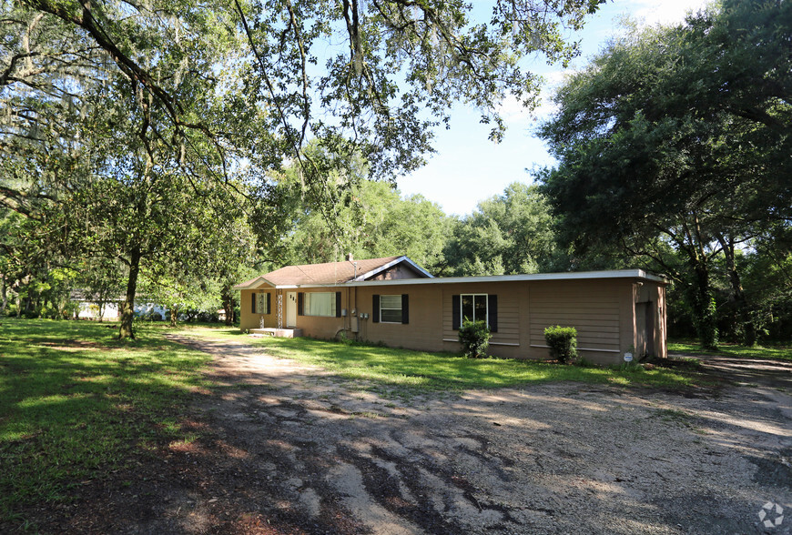 36027 Clinton Ave, Dade City, FL à vendre - Photo principale - Image 1 de 1