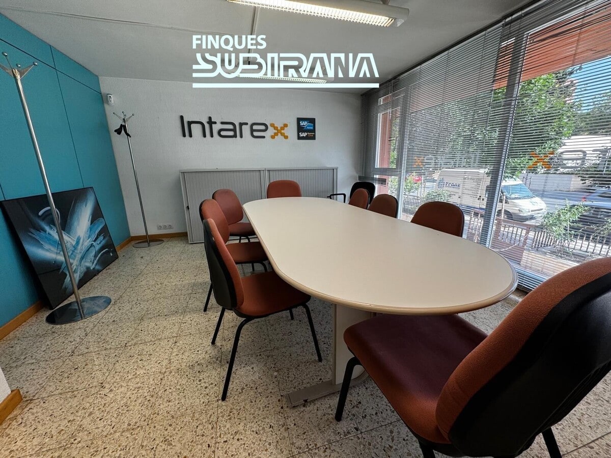 Igualada, BAR 08700 - Unit - -  - Interior Photo - Image 2 of 14