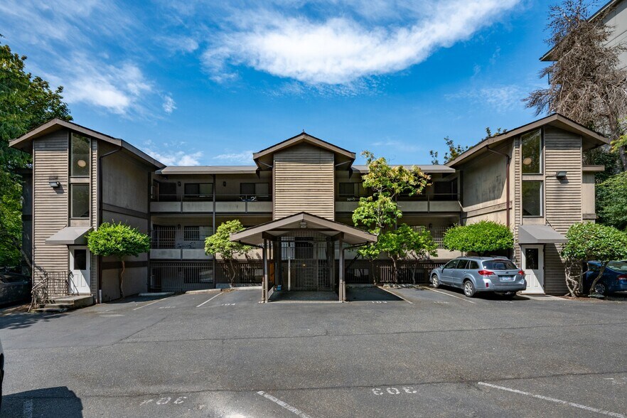 4500 1st Ave, Seattle, WA for sale - Building Photo - Image 1 of 6