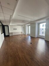 523 W 6th St, Los Angeles, CA for lease Interior Photo- Image 1 of 3