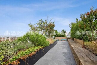 Plus de détails pour 35-39 Boulevard Romain Rolland, Montrouge - Bureau à louer