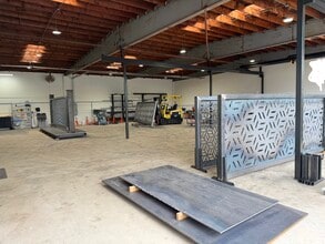 1726 N Ventura Ave, Ventura, CA for lease Interior Photo- Image 2 of 2