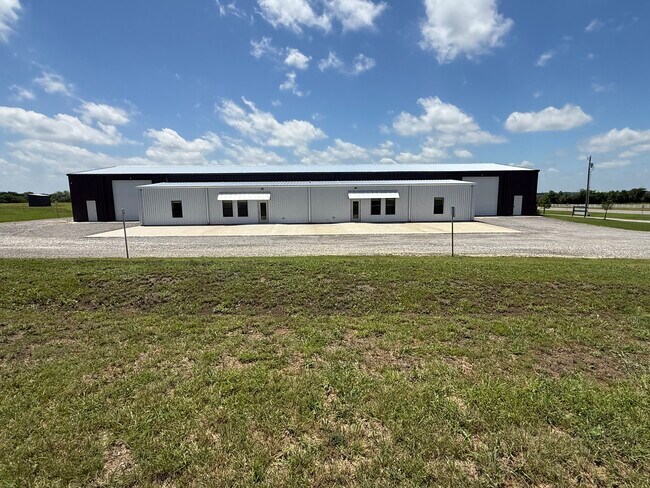 Plus de détails pour 8946 N FM 1417, Denison, TX - Industriel à louer