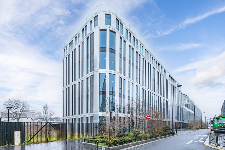 51 Rue Paul Meurice, Paris à louer - Photo principale - Image 1 de 2