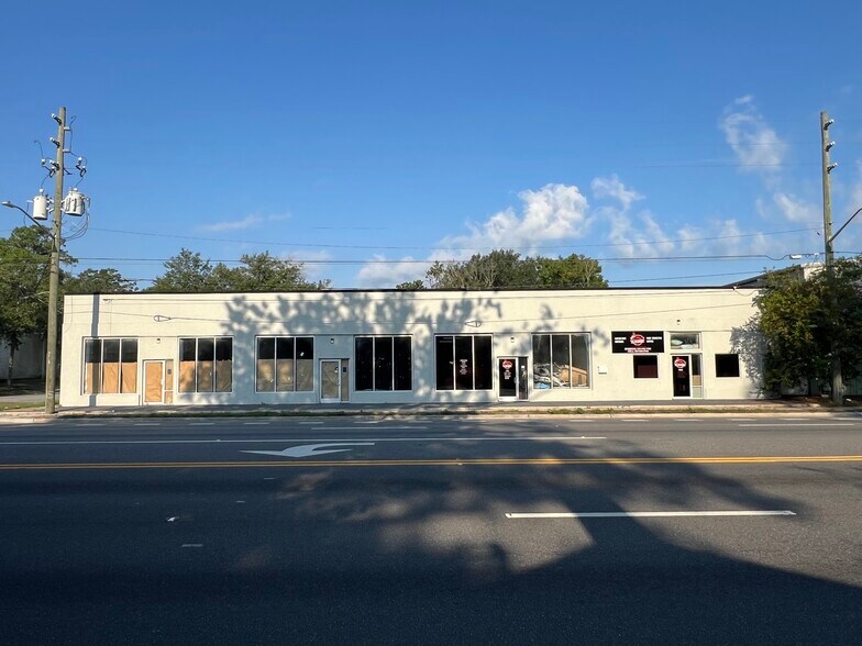 1044-1050 Cassat Ave, Jacksonville, FL à vendre - Photo du bâtiment - Image 3 de 15