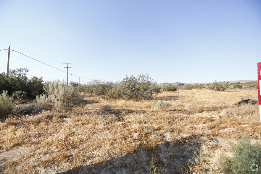 Pearblossom Highway & 45th Street East, Palmdale, CA for sale - Building Photo - Image 1 of 3