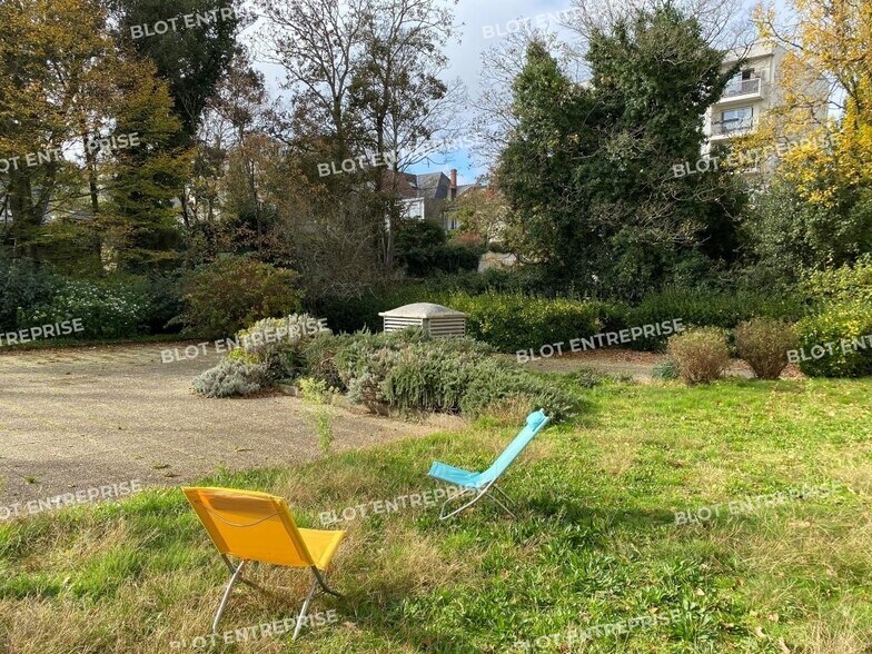 Bureau dans Nantes à vendre - Photo du bâtiment - Image 3 de 10