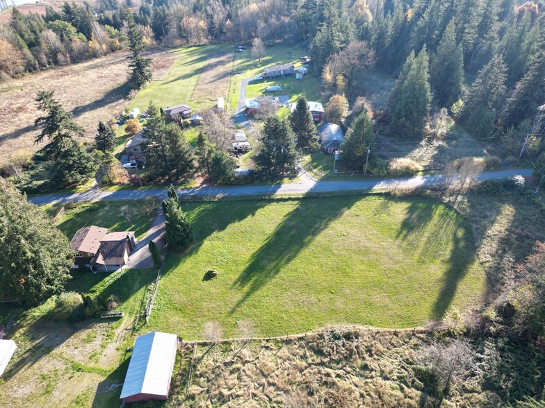 10699 Deroche rd, Deroche, BC for sale - Building Photo - Image 3 of 30