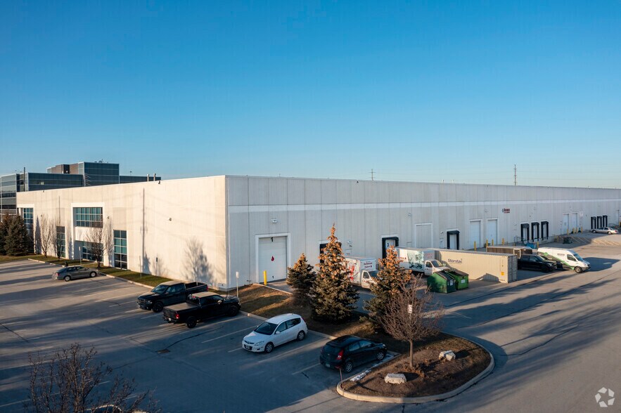 3100 Harvester Rd, Burlington, ON à louer - Photo du bâtiment - Image 2 de 10