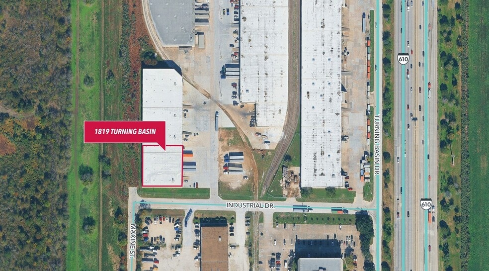 1819 Turning Basin Dr, Houston, TX for lease - Aerial - Image 2 of 6