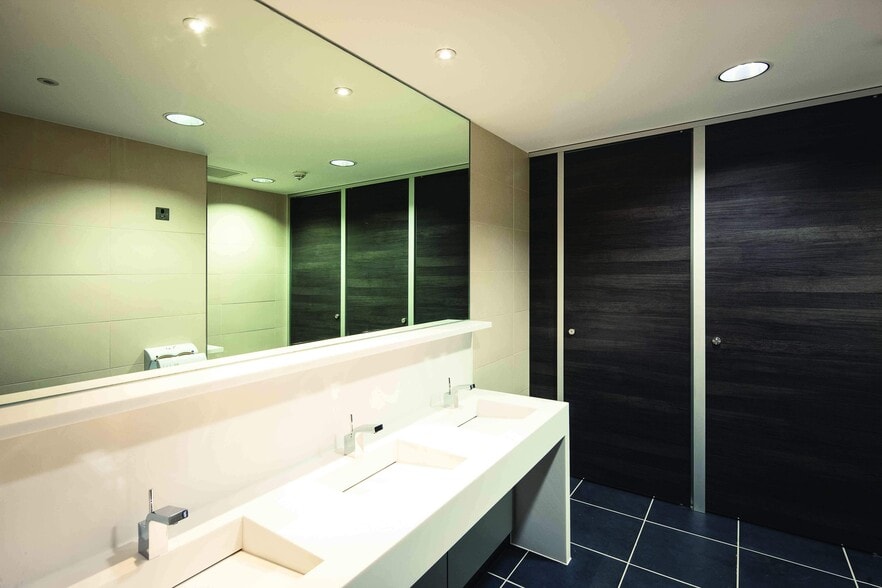 151-155 St Vincent St, Glasgow à louer - Photo du bâtiment - Image 2 de 8