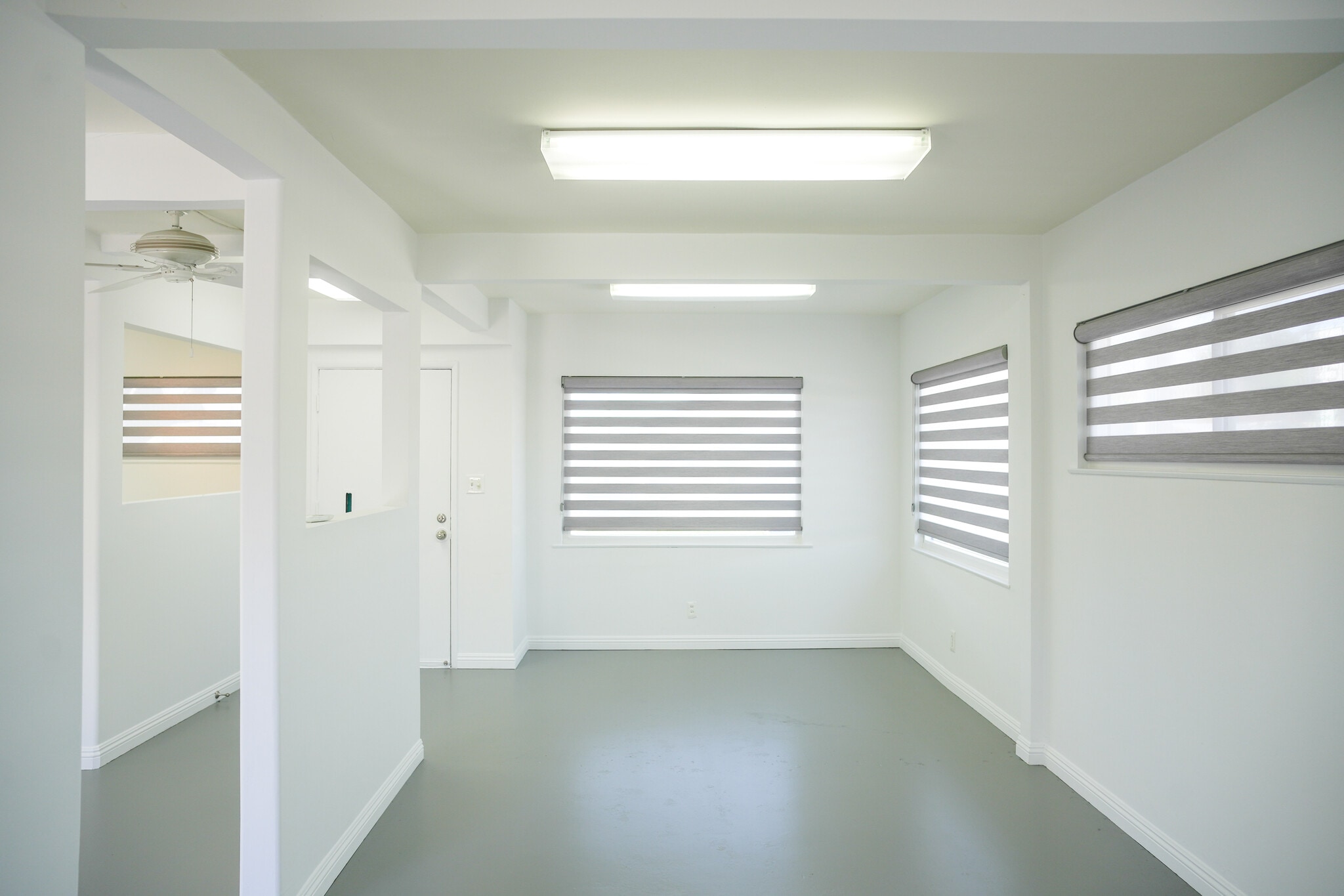 649-655 W Commonwealth Ave, Fullerton, CA à vendre Photo intérieure- Image 1 de 15