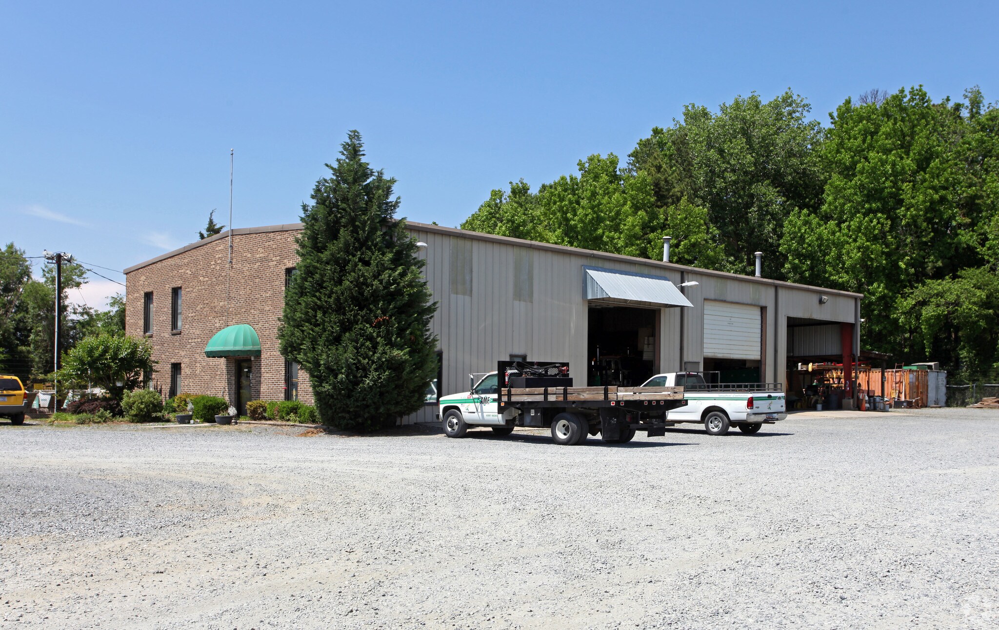 4517 Equipment Dr, Charlotte, NC for lease Primary Photo- Image 1 of 3