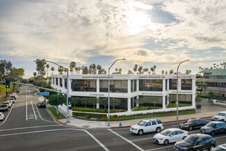 Plus de détails pour 2121 E Coast Hwy, Newport Beach, CA - Médical à louer