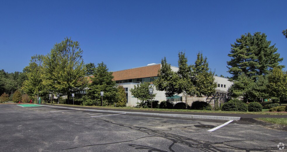 1414 Massachusetts Ave, Boxborough, MA à louer - Photo du bâtiment - Image 2 de 19