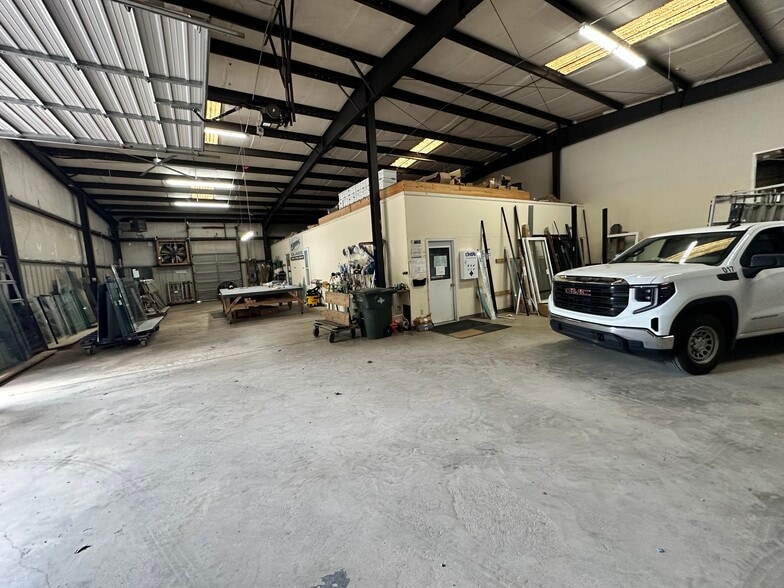 721 N Long St, Salisbury, NC for lease - Building Photo - Image 2 of 5