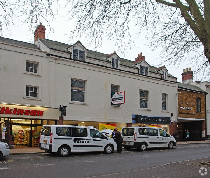 20-23 Bridge St, Banbury à louer - Photo du bâtiment - Image 3 de 10