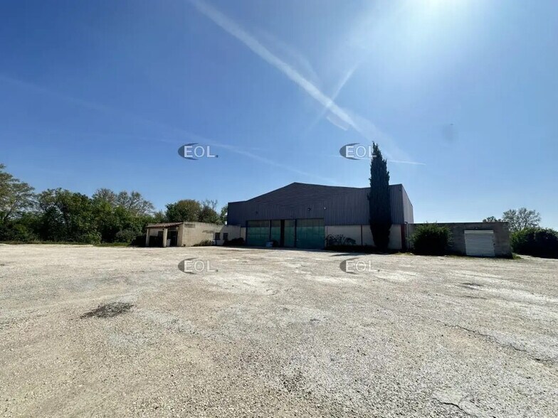 Flex in Vitrolles for lease - Building Photo - Image 1 of 4