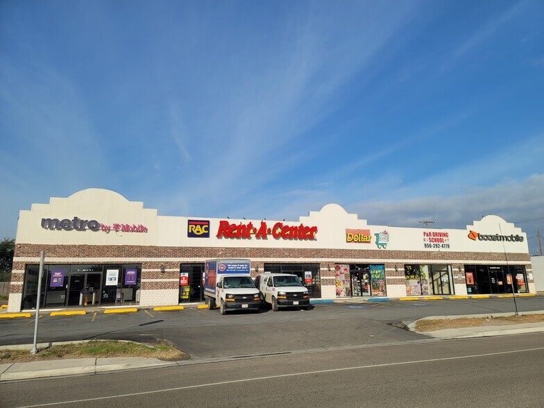 107 S Broadway St, Elsa, TX à vendre - Photo du bâtiment - Image 3 de 4