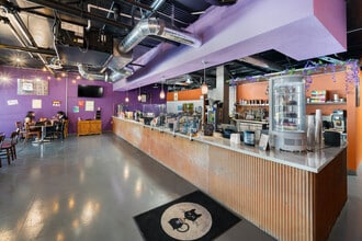 1385 N Virginia St, Reno, NV à louer Photo intérieure- Image 2 de 5