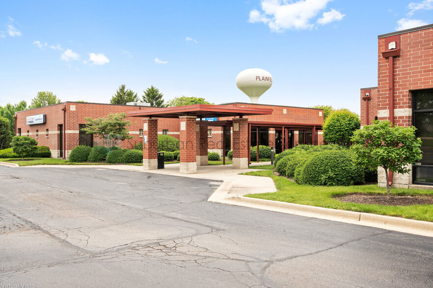 Plainfield Multi-Tenant Medical Campus portefeuille de 3 propriétés à vendre sur LoopNet.ca - Photo du b timent - Image 3 de 11