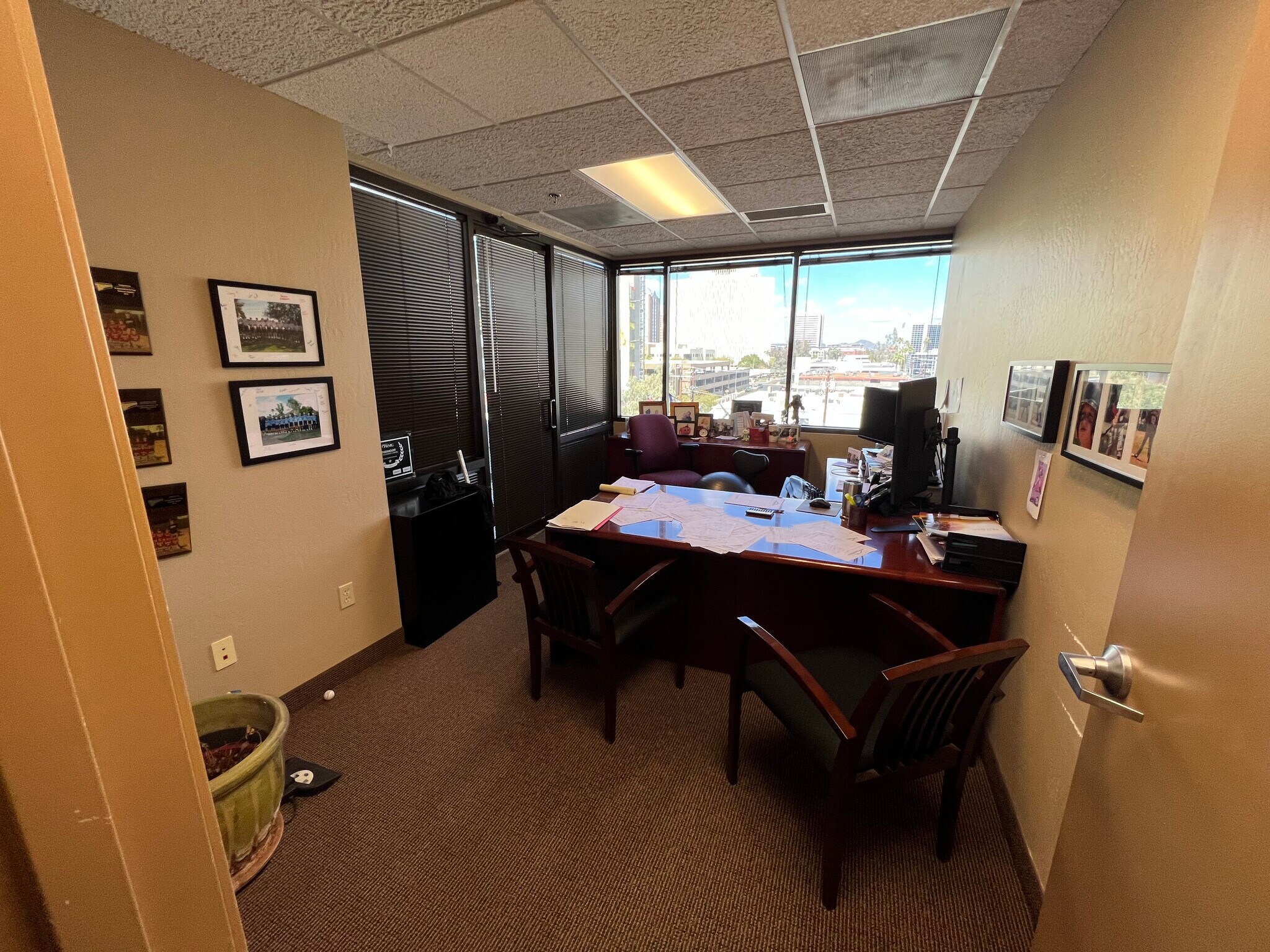 202 E Earll Dr, Phoenix, AZ for lease Interior Photo- Image 1 of 12