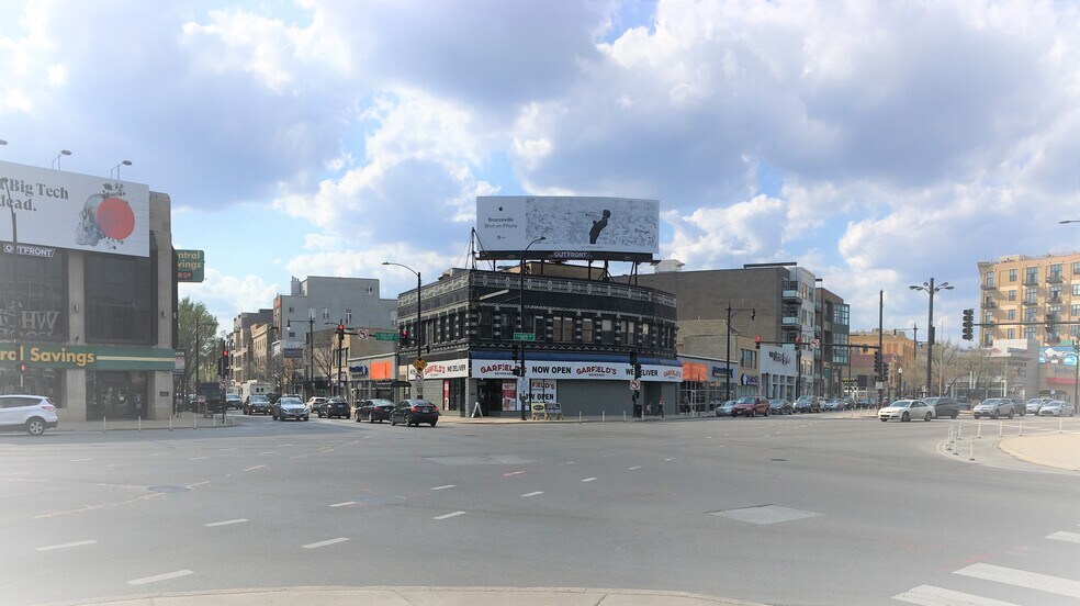 3200-3206 N Lincoln Ave, Chicago, IL à louer - Photo du bâtiment - Image 3 de 8
