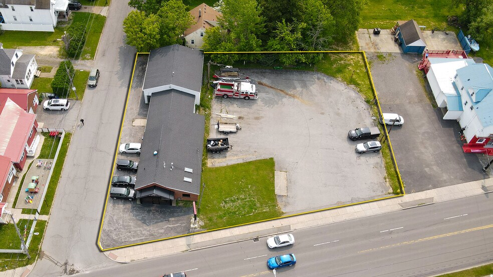 1486 Abbott Rd, Lackawanna, NY à vendre - Photo du bâtiment - Image 3 de 28