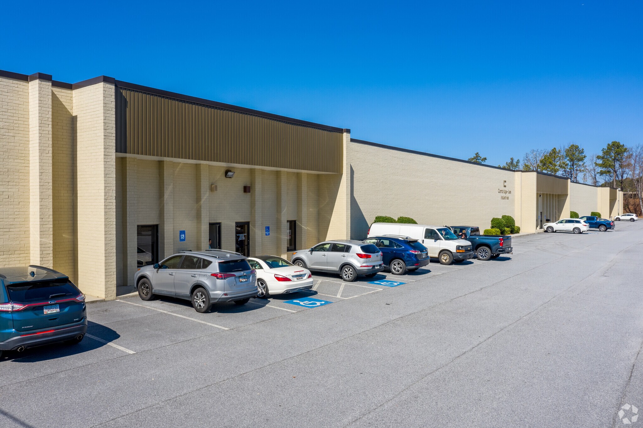 5390 E Ponce de Leon Ave, Stone Mountain, GA for lease Building Photo- Image 1 of 5