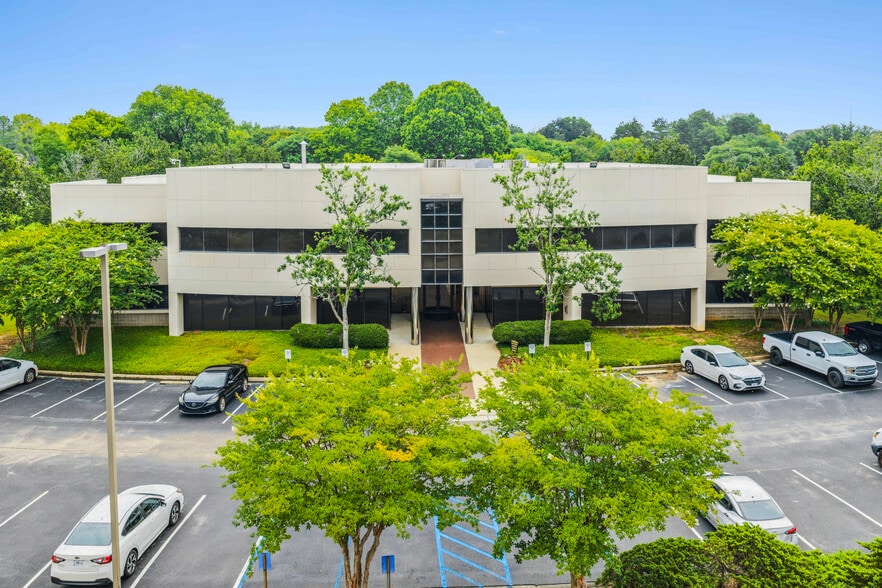 2350 Fairlane Dr, Montgomery, AL for sale - Building Photo - Image 3 of 11