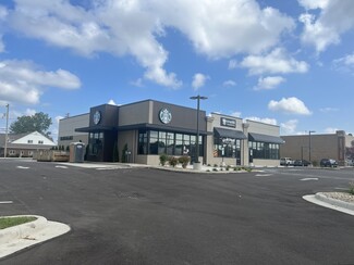 Plus de détails pour 8000 Oak Point Rd, Lorain, OH - Vente au détail à louer