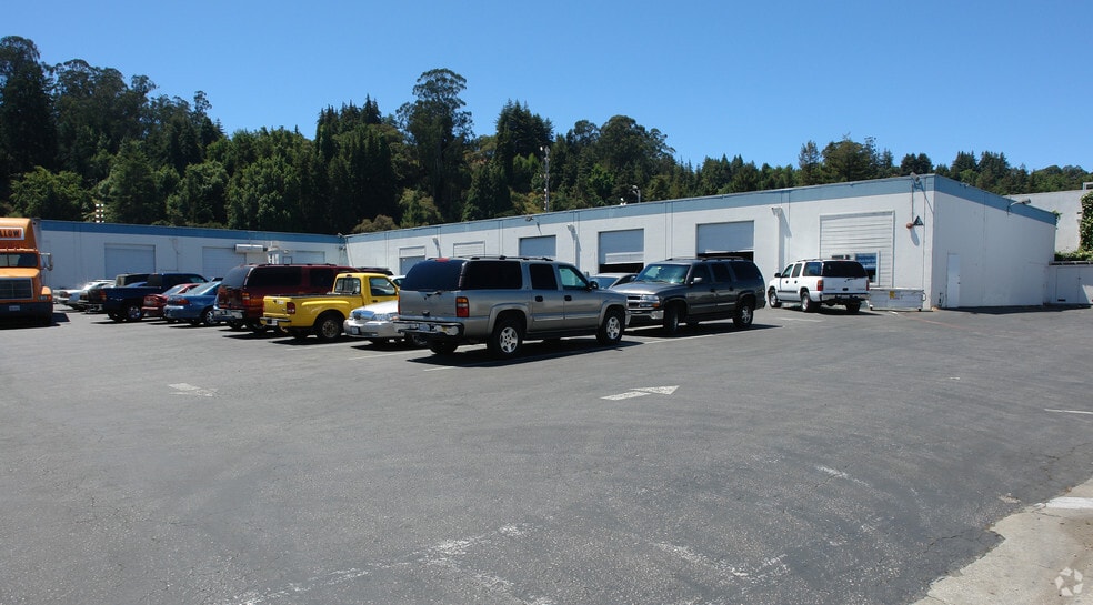 151 Harvey West Blvd, Santa Cruz, CA for lease - Building Photo - Image 3 of 4