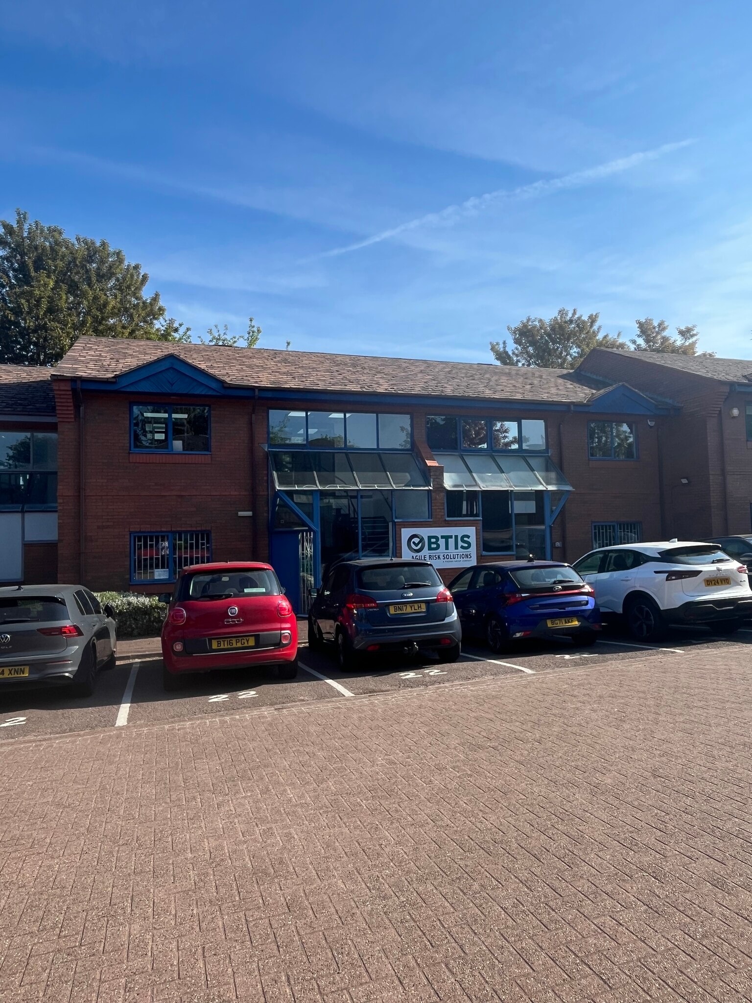 Amber Close, Tamworth for lease Building Photo- Image 1 of 1