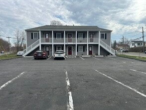 30 Ferry Blvd, Stratford, CT à louer Photo du bâtiment- Image 2 de 17