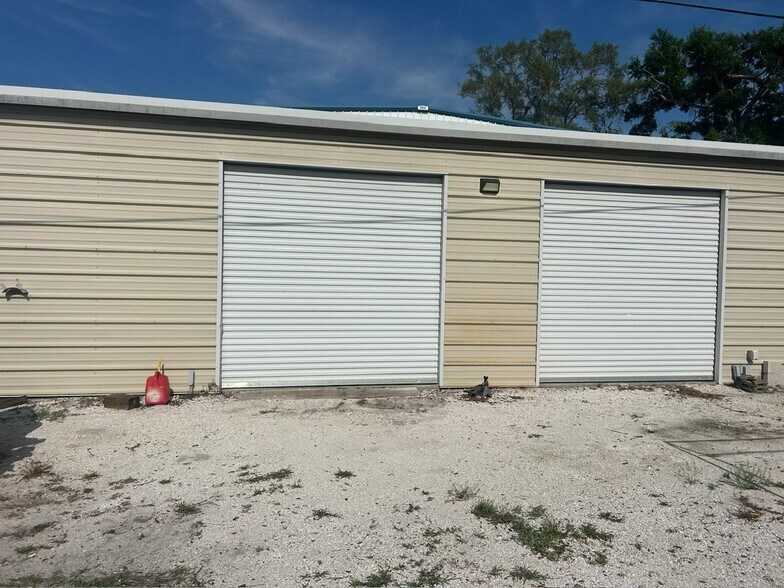 4930 9th Ave S, Gulfport, FL à louer - Photo du bâtiment - Image 2 de 7