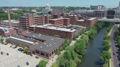 235 Promenade St, Providence, RI à louer - Vidéo sur l’inscription commerciale 