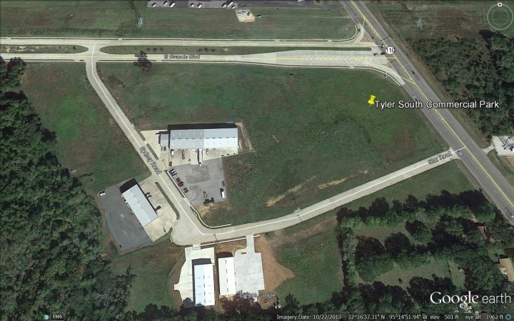 6415 Sydney Rd, Tyler, TX à vendre - Photo du bâtiment - Image 1 de 1