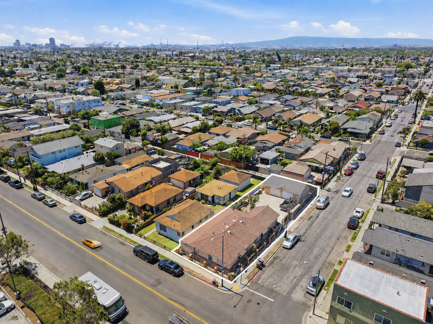 932 E 23rd St, Long Beach, CA for sale Primary Photo- Image 1 of 19