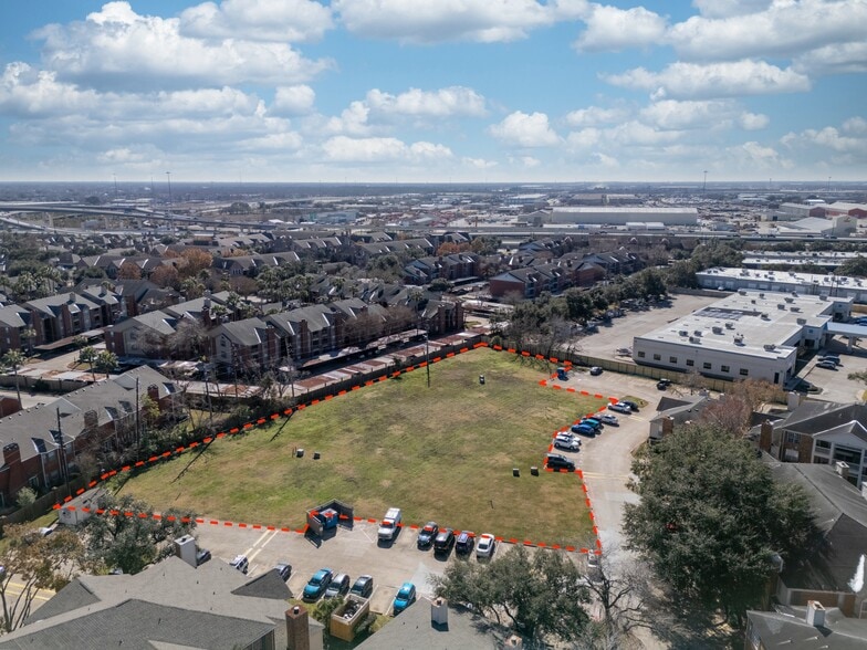 2626 Holly Hall St, Houston, TX à vendre - Photo du bâtiment - Image 2 de 29