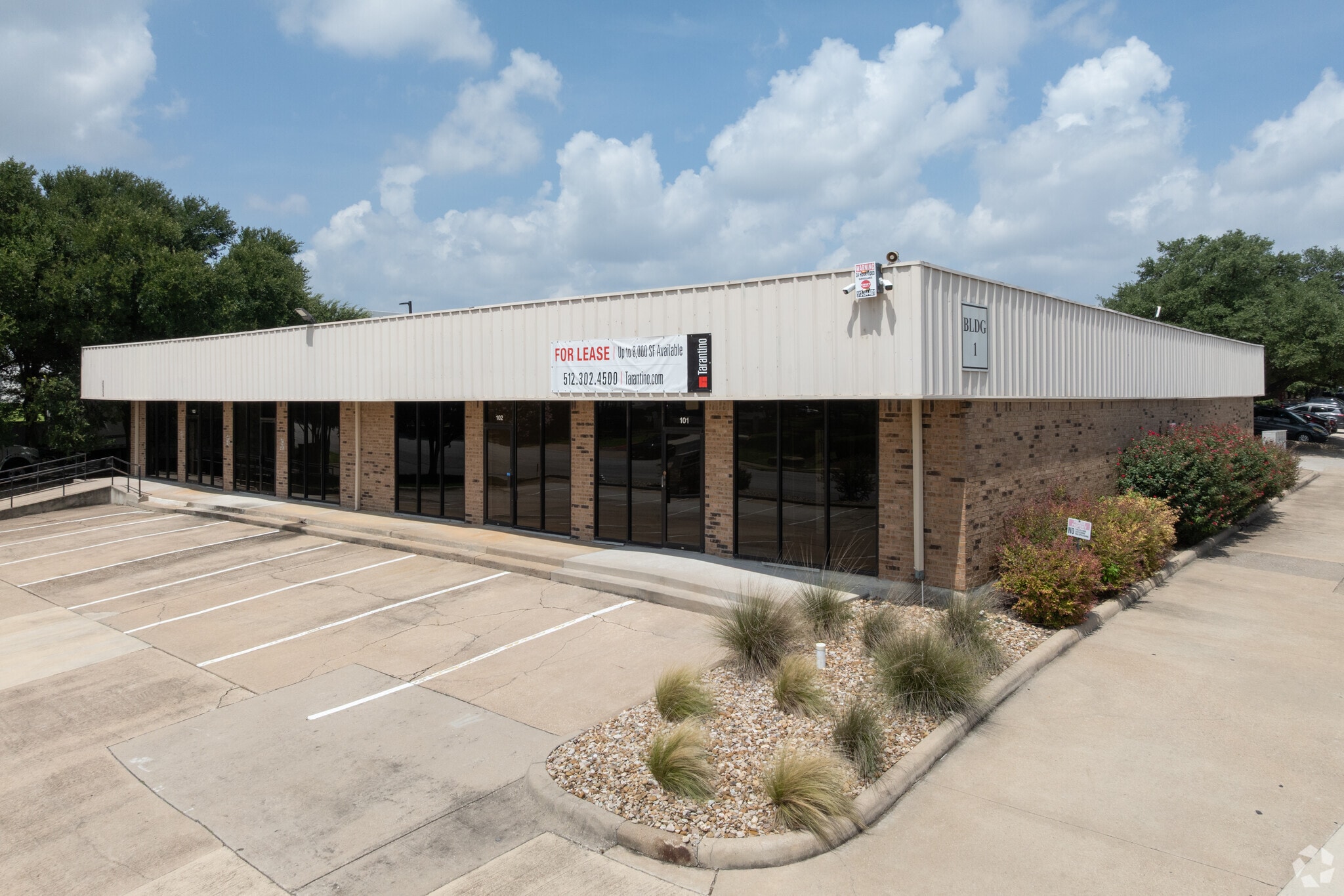 8906 Wall St, Austin, TX for lease Primary Photo- Image 1 of 26