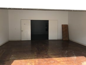 118 6th St N, Texas City, TX for sale Interior Photo- Image 2 of 6