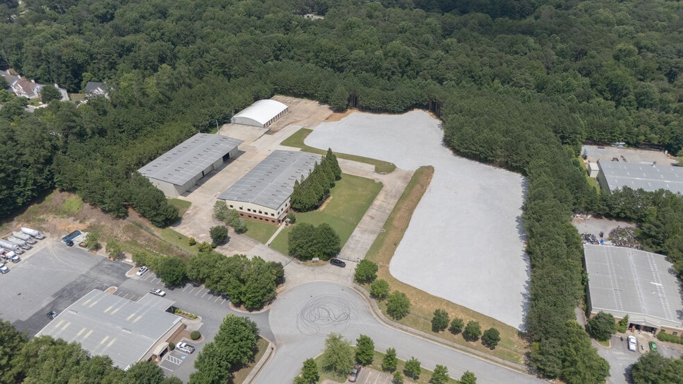 6727 Oak Ridge Commerce Way, Austell, GA for lease - Building Photo - Image 2 of 6