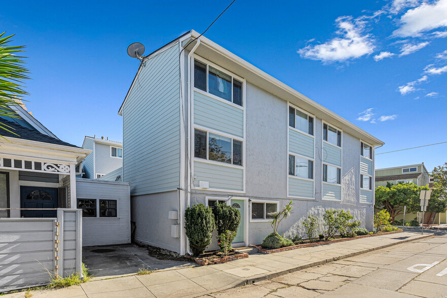 160 Park Pl, Santa Cruz, CA for sale - Building Photo - Image 3 of 42