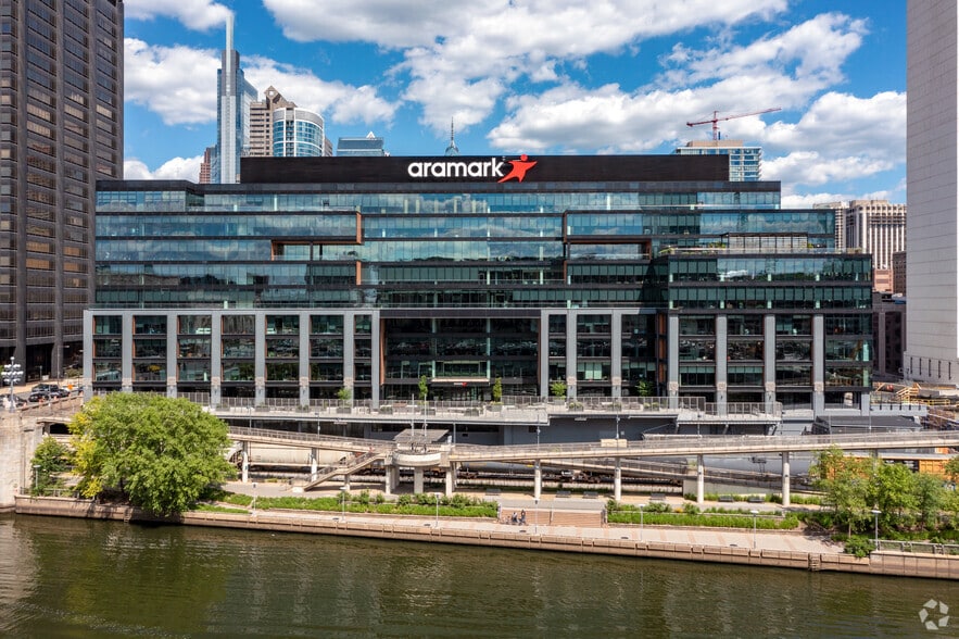 2400 Market St, Philadelphia, PA for lease - Building Photo - Image 3 of 6